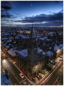 The Tower, 3 Bedroom Luxury Penthouse Stay