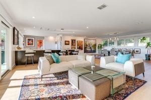 Luxe Mid-Century Austin Home with Canyon Views