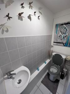 La Renouveau - Loft avec parking gratuit, proche gare et centre ville