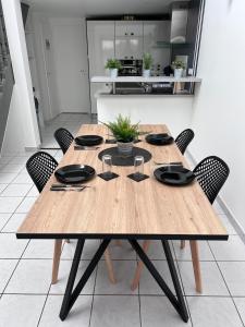 La Renouveau - Loft avec parking gratuit, proche gare et centre ville