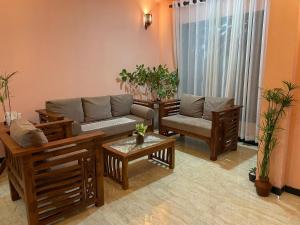 Grand Villa Hikkaduwa,Galle