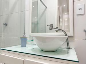 Apto 400m da Rodoviária, Wi-Fi, Smart TV e Cozinha Completa