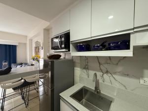 Serene Stay Woodlands 2BR