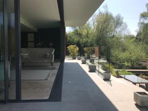 Modern Country House