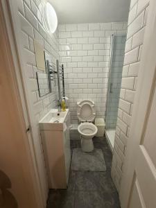 Spacious Stay in the Heart of the Town