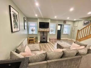 Cosy three bedroom house in Ballingarry Limerick Near Adare