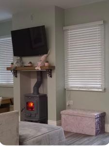 Cosy three bedroom house in Ballingarry Limerick Near Adare