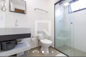 Studio no coração da Vila Madalena Rua Fradique Coutinho 1158