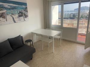 Laredo Playa, apartamento con terraza y vistas al mar