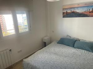 Laredo Playa, apartamento con terraza y vistas al mar