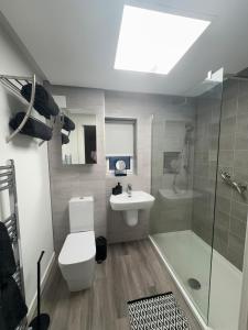 Premium Village Stay near Train & Loch