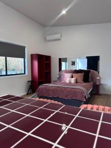 Aurora Self Contained Studio