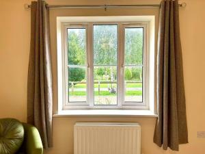 Charming 3 bedroomed House in Bicester sleeps 6