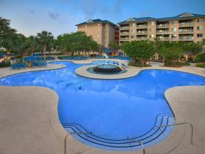 Oceanfront week March 21 to March 28, 2026 Beautiful 2 BR condo Spectacular Resort Heated Pool