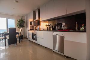 Apartamento luxury edificio sunshine frente a la playa