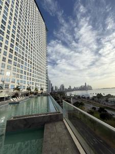 Ocean View Apartment, 35th Floor