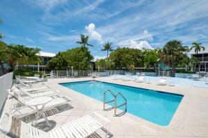 Tropical 2BR2BA Getaway in Gorgeous Key Largo, Marina, Saltwater Lagoon, Pool