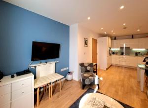 1 Bedroom Flat Near Balham Underground And National Rail Station