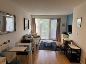 1 Bedroom Flat Near Balham Underground And National Rail Station