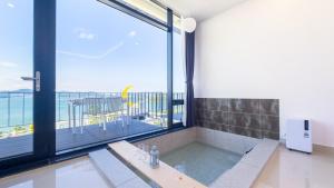 Yeosu Road 328 Ocean View Pool Villa