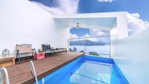 Geoje Happy Dog Pet Pension Pool Villa, Dog Only