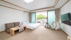 Glamdog Dog Pension Tongyeong Branch