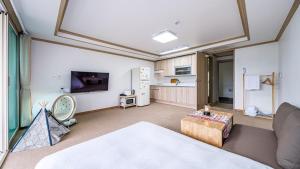 Glamdog Dog Pension Tongyeong Branch