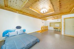 Cheongju Cheongyeongdae Kids Pool Villa