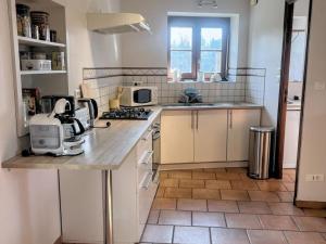 Gîte spacieux avec piscine commune et animaux admis à St Haon le Vieux - FR-1-496-156