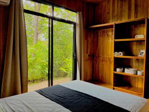 Cabaña Grande océan and jungle Infinity swim pool