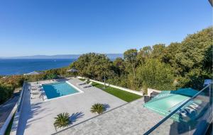 Lovely Apartment In Kostrena With Wifi