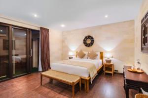 Zivana Spacious 6 BR Private Pool Villa ZN306