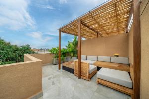 Berawa Week 5 -Rooftop Vibes - 2BR Villa for Stylish Getaways