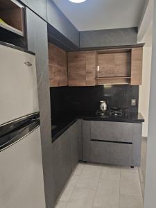 Confortable Apartamento cerca Aeropuerto JMC unidad Cerrada