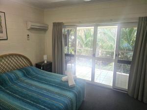 Mango Tree Holiday Apartments