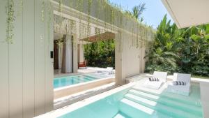 Loona Palm Villa Seseh by Villa Finder