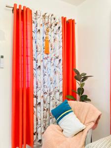 Bahay-Kapehan sa Villa