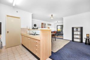 Room to Breathe A Sepal Stay