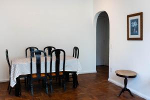 Copacabana Classic - Top Location - Budget flat