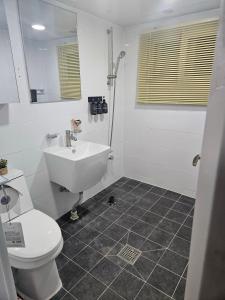 Open Special #Guro Station 5 minutes on foot #Hongdae and Gangnam Subway Direct #Gocheok Dome #7-person family and group accommodation