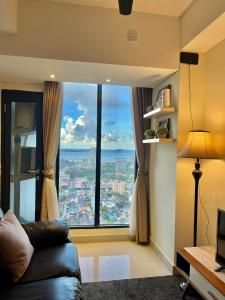 FlySleep Apartment 2BR Pollux Habibie Meisterstadt Batam Centre