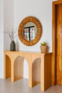 Luxury 3 Bedroom Villa - Private Pool - Beaches 5 Minutes Away