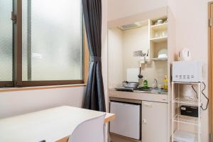 E JOY INN-Okubo branch