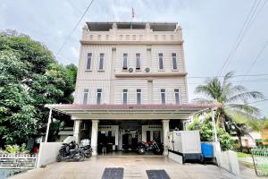 RedDoorz at Vania Residence Medan