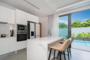 Nicky Luxury Private Pool Villa in BangTao Laguna