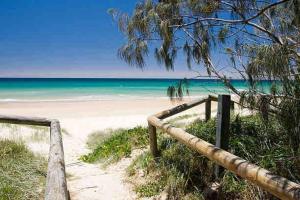 North Burleigh Miami Ocean Escape