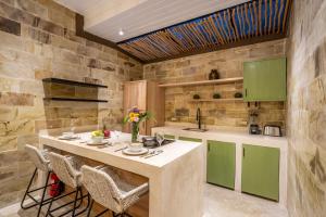 Nyaman Villa 3 - Relaxing Stay with Pool and Garden