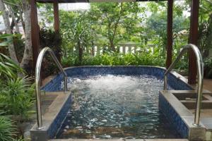 Madison Park Central Park - Spacious Working Space