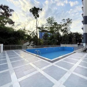 3 Bedroom Apartment with SQ