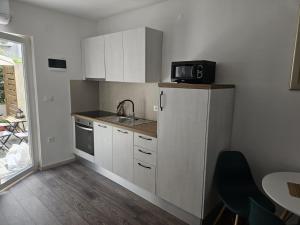 MARIO NV - Studio apt. for 2-3 persons with terrace